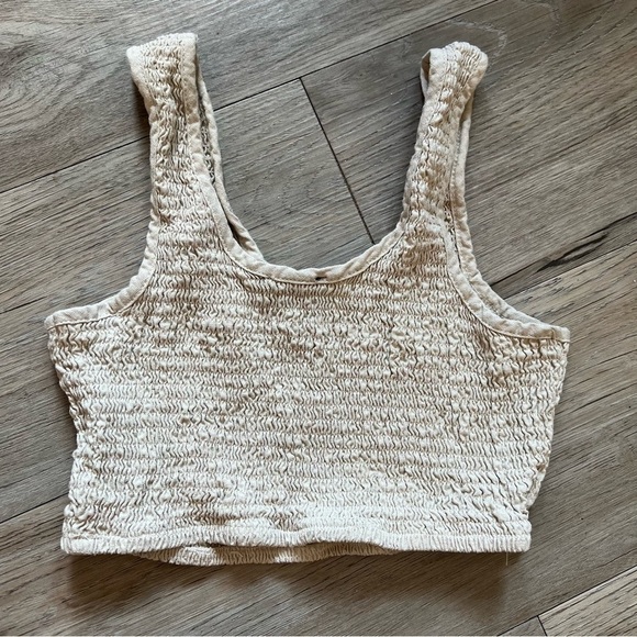 🔥SALE - any 4/$20. Forever 21 Stretch Crop Top - Picture 3 of 3